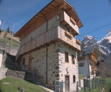 Civetta Panoramic Mountain Home