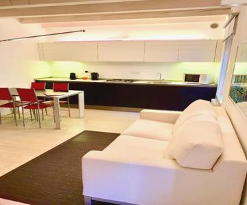 Stecla's House Garda