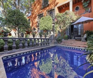 Casa Schuck Bed and Breakfast