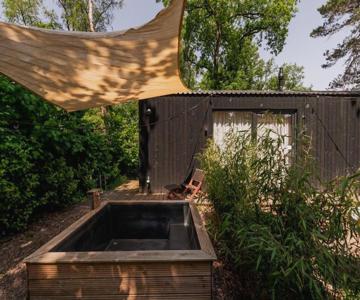Luxe Hottub Japandi Tiny House In Het Bos