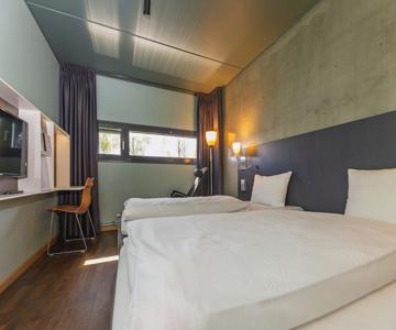 Comfort Hotel Runway