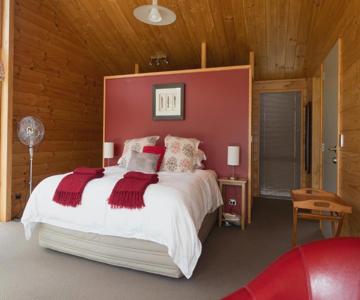 Astelia Lodge