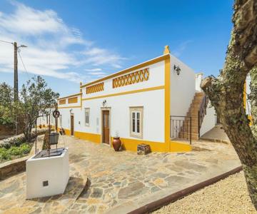 Casa Do Poço (vale Luis Neto-retiro Do Caldeirão)