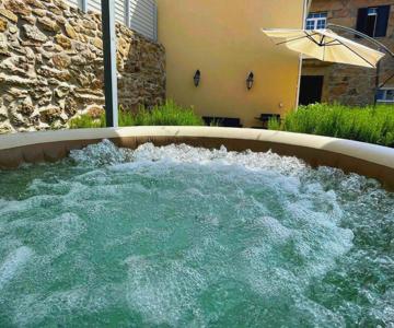 Cantinho D'aldeia - Jacuzzi