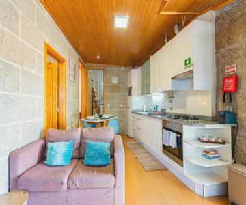 Casa Rústica T2 Com Salamandra E Cozinha - Seia - Serra Da Estrela - Casa Do Loureiro II