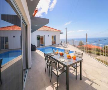 Villa Calhetascape By Villa Plus