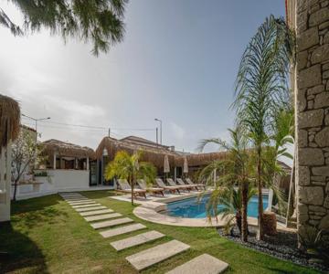 Sandal Alacati
