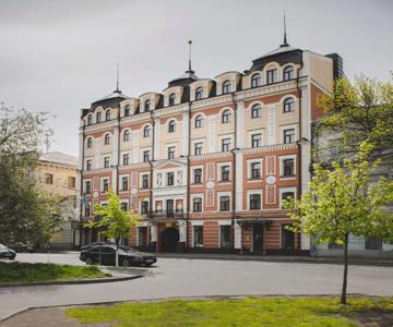 Podol Plaza