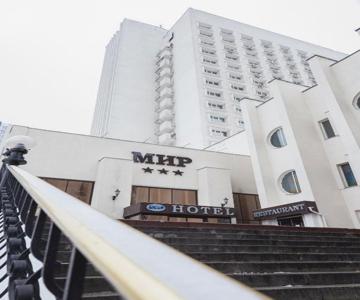 Hotel "Mir"