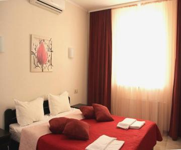 Breeze Hotel