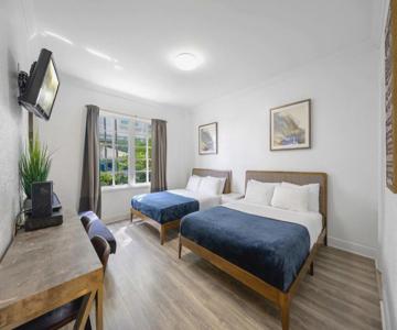 Barbizon on Ocean Drive Apartments